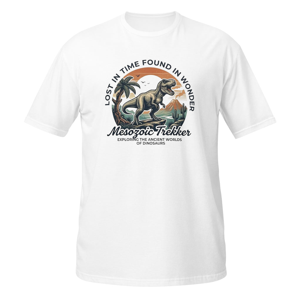 T-shirt blanc avec illustration badge circulaire T-Rex "Mesozoic Trekker" et texte "Lost in time, found in wonder"