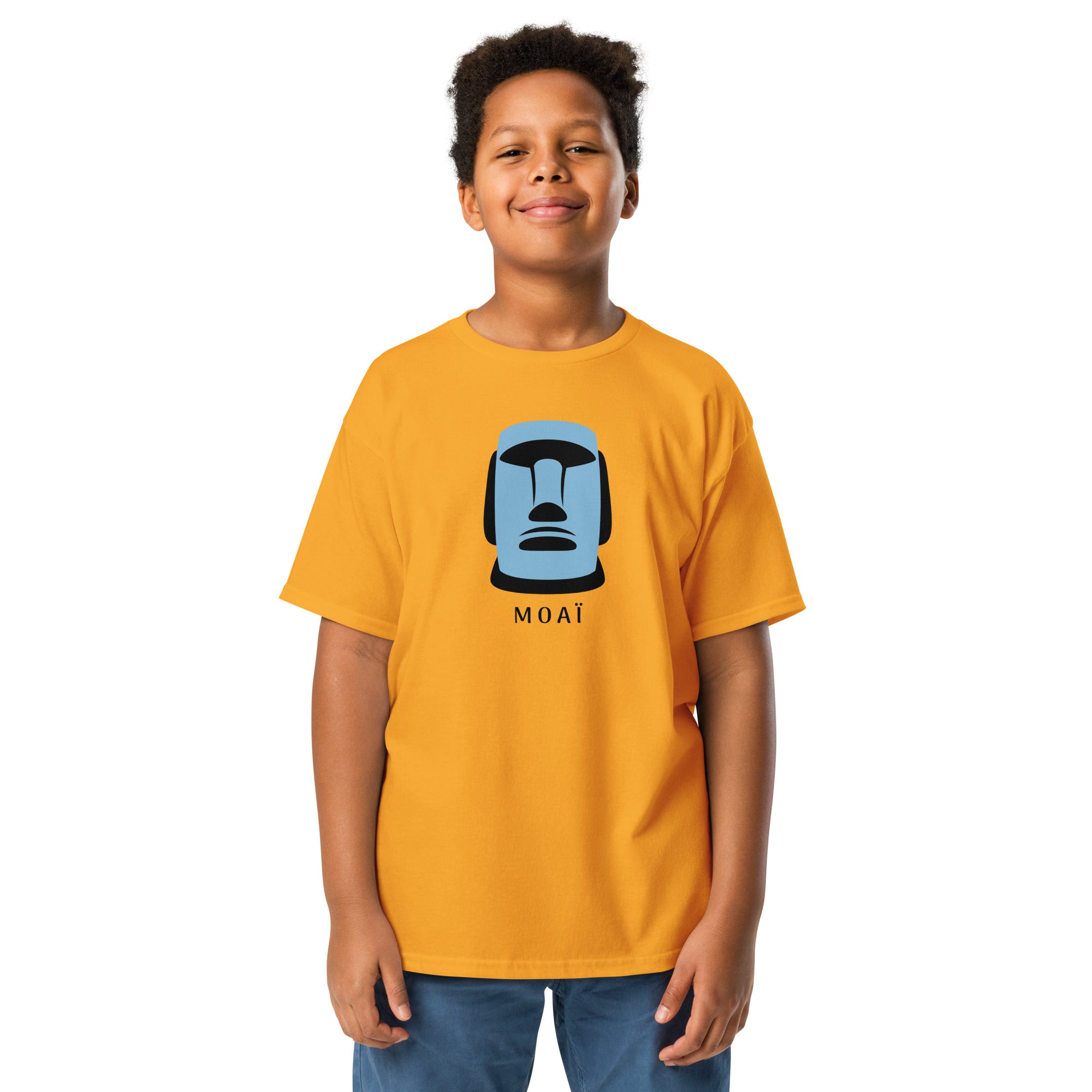 T-shirt jaune illustration Moaï statue Île de Pâques design graphique