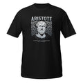 T-shirt noir avec portrait illustré d'Aristote entouré d'ornements décoratifs, avec la citation "Le doute est le commencement de la sagesse"