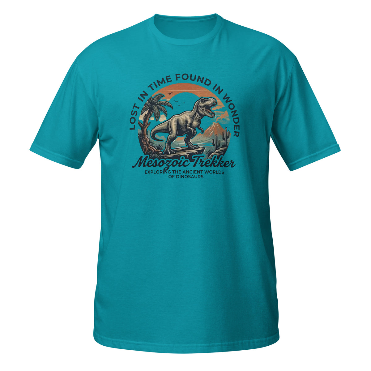 T-shirt turquoise avec illustration badge circulaire T-Rex "Mesozoic Trekker" et texte "Lost in time, found in wonder"